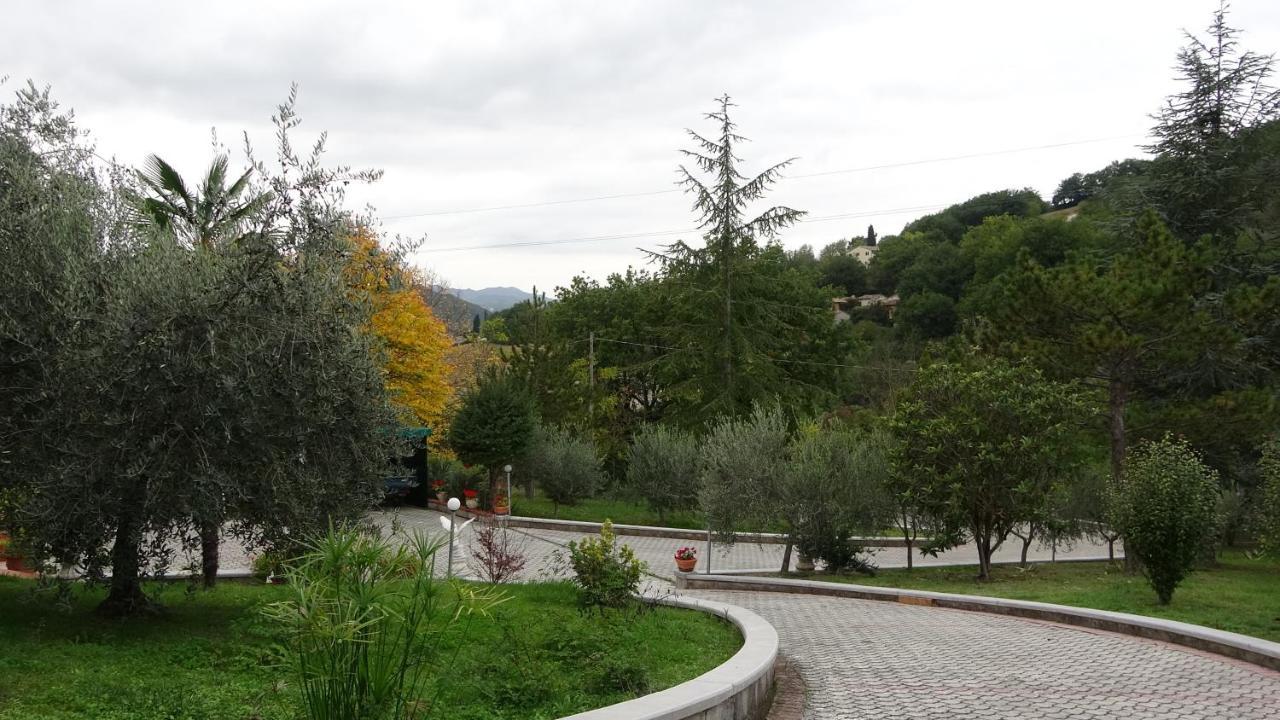 B&B La Poiana Canavaccio di Urbino エクステリア 写真
