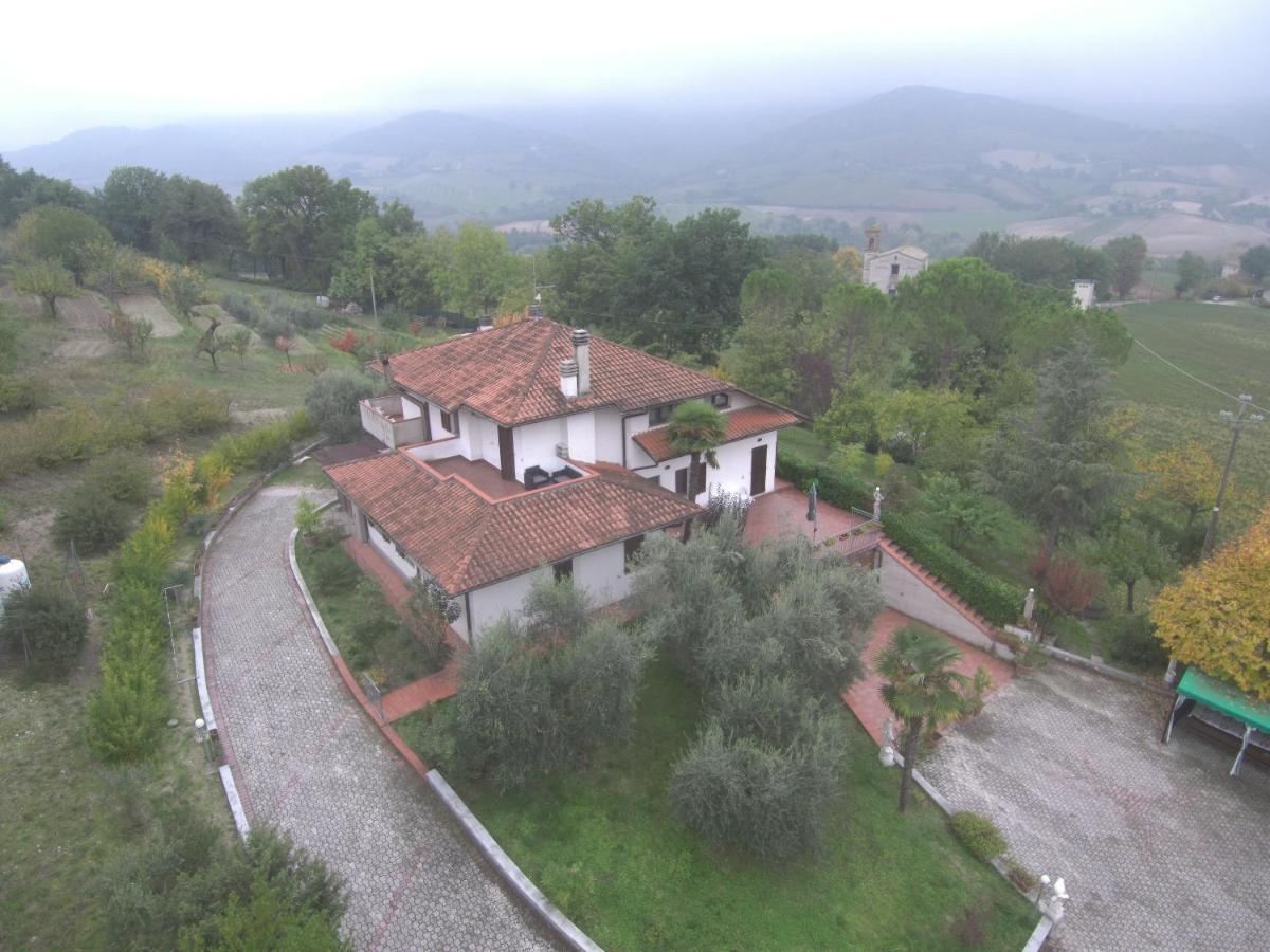 B&B La Poiana Canavaccio di Urbino エクステリア 写真