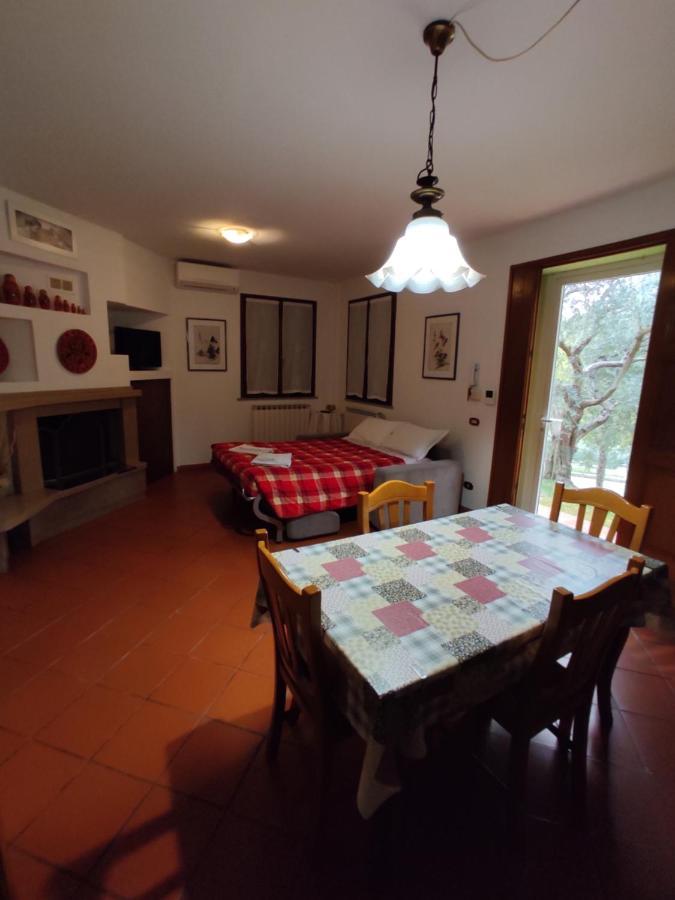 B&B La Poiana Canavaccio di Urbino エクステリア 写真